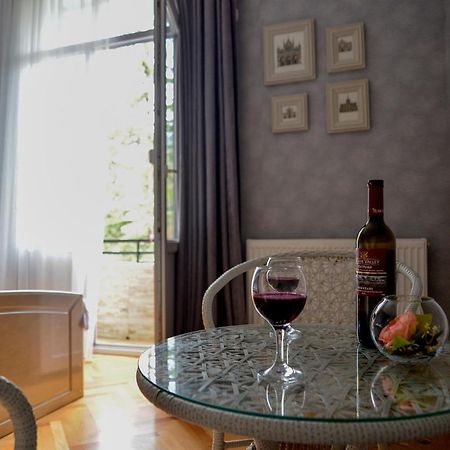 Hotel Victoria Borjomi ภายนอก รูปภาพ