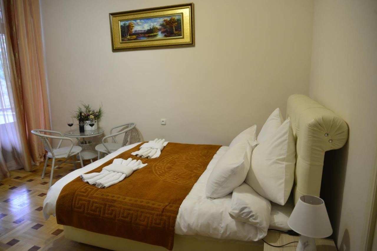 Hotel Victoria Borjomi ภายนอก รูปภาพ