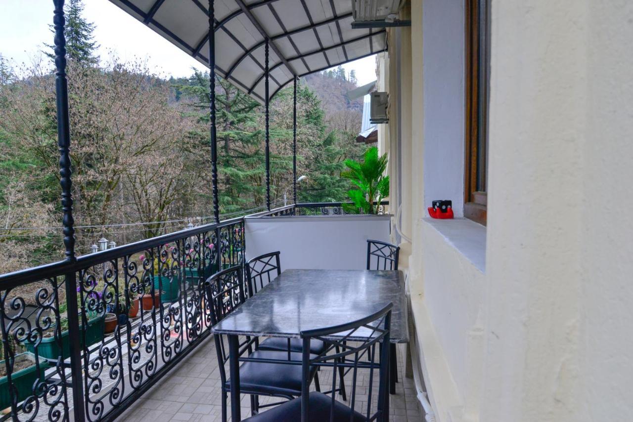 Hotel Victoria Borjomi ภายนอก รูปภาพ