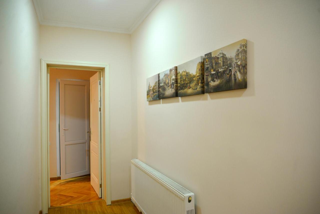 Hotel Victoria Borjomi ภายนอก รูปภาพ